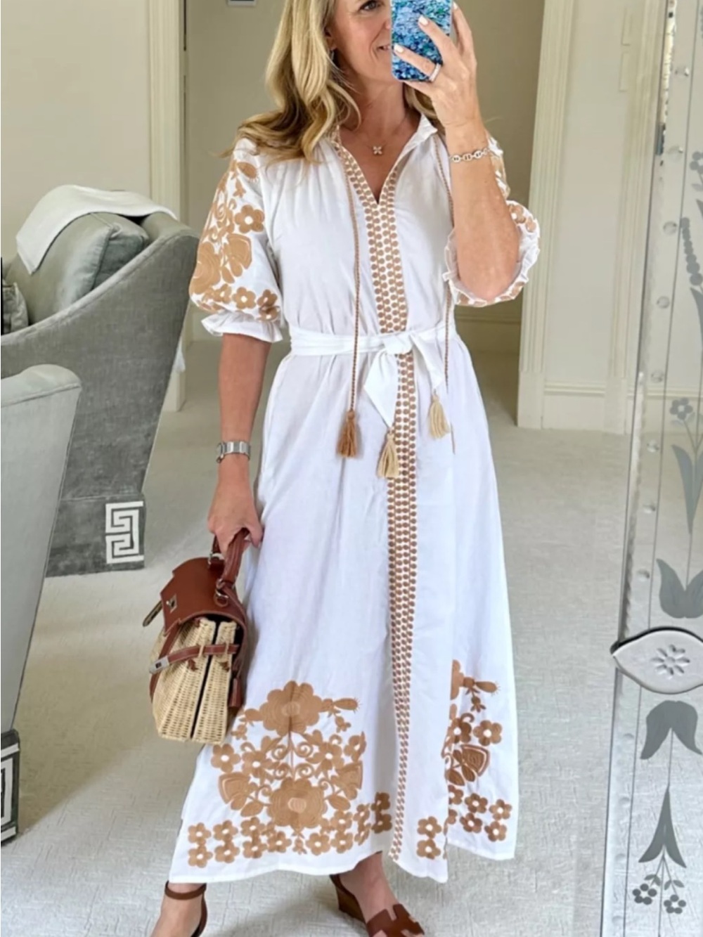 Julia Amory Embroidered Dress - Picture 4 of 4